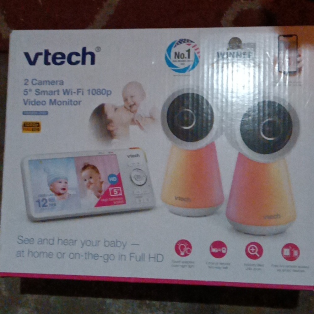 Vtech , 2 cameras, one 5"inch 1080p video monitor